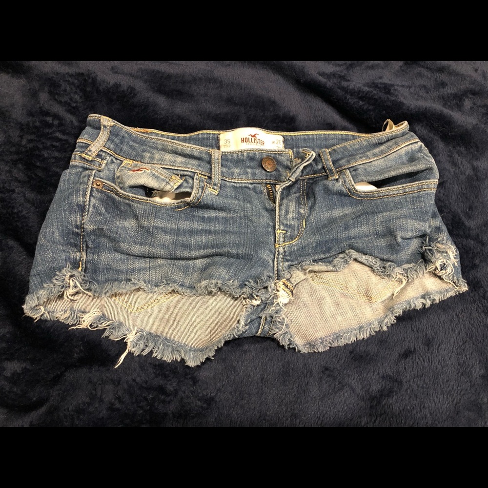 Shorts - Picture 2 of 2